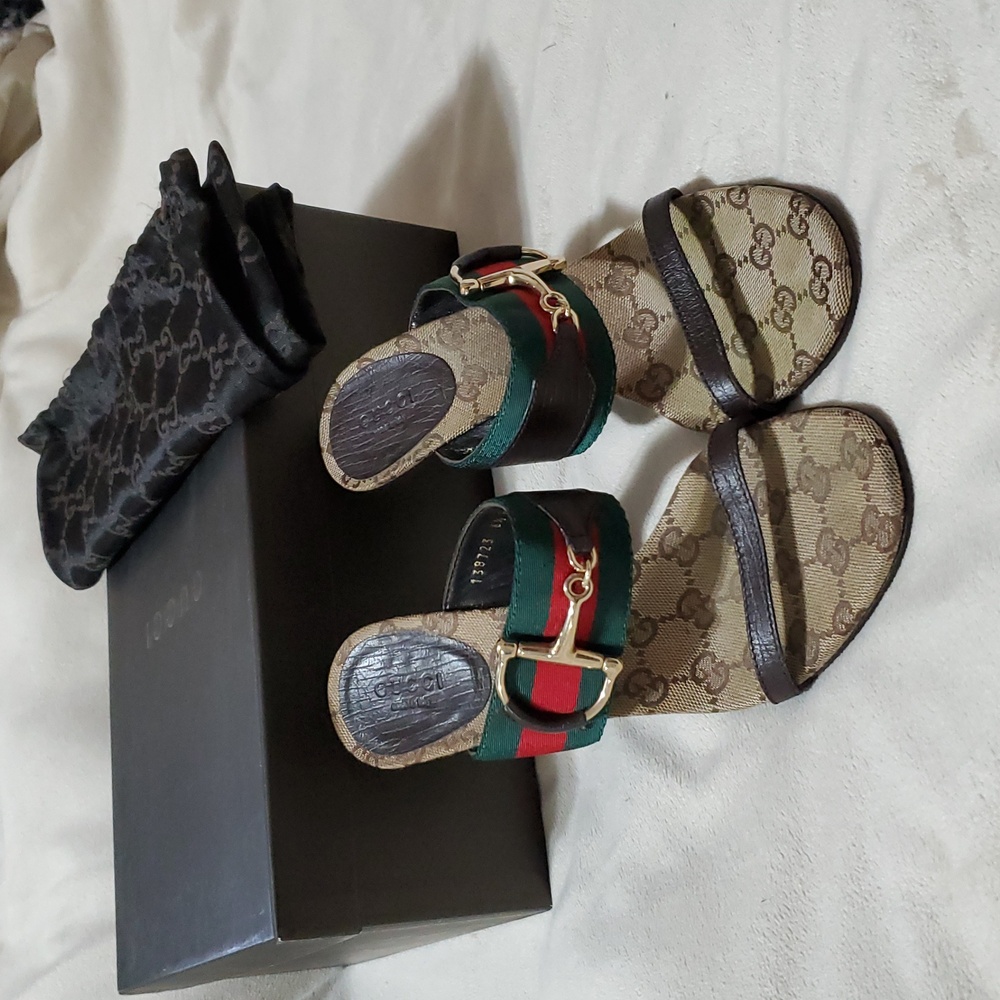 Gucci Leather High Heel Sandals 6-1/2 B